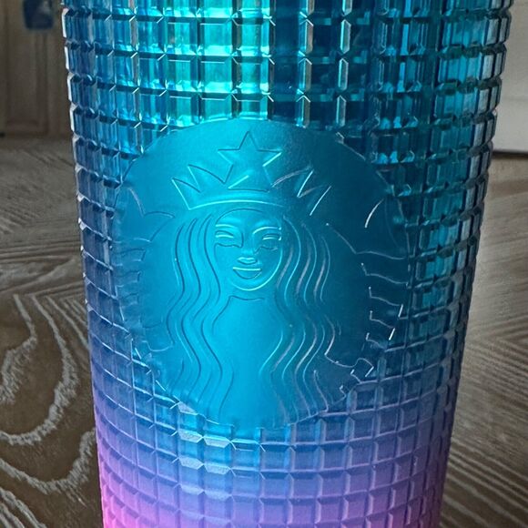 Starbucks X Tim Singleton Rainbow Grid Gradient Ombre - Summer 2023 24oz - Picture 6 of 6